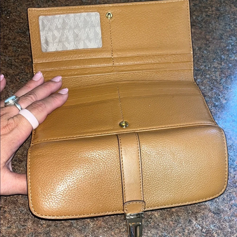 Michael Kors Tan Leather Wallet with Gold Clasp